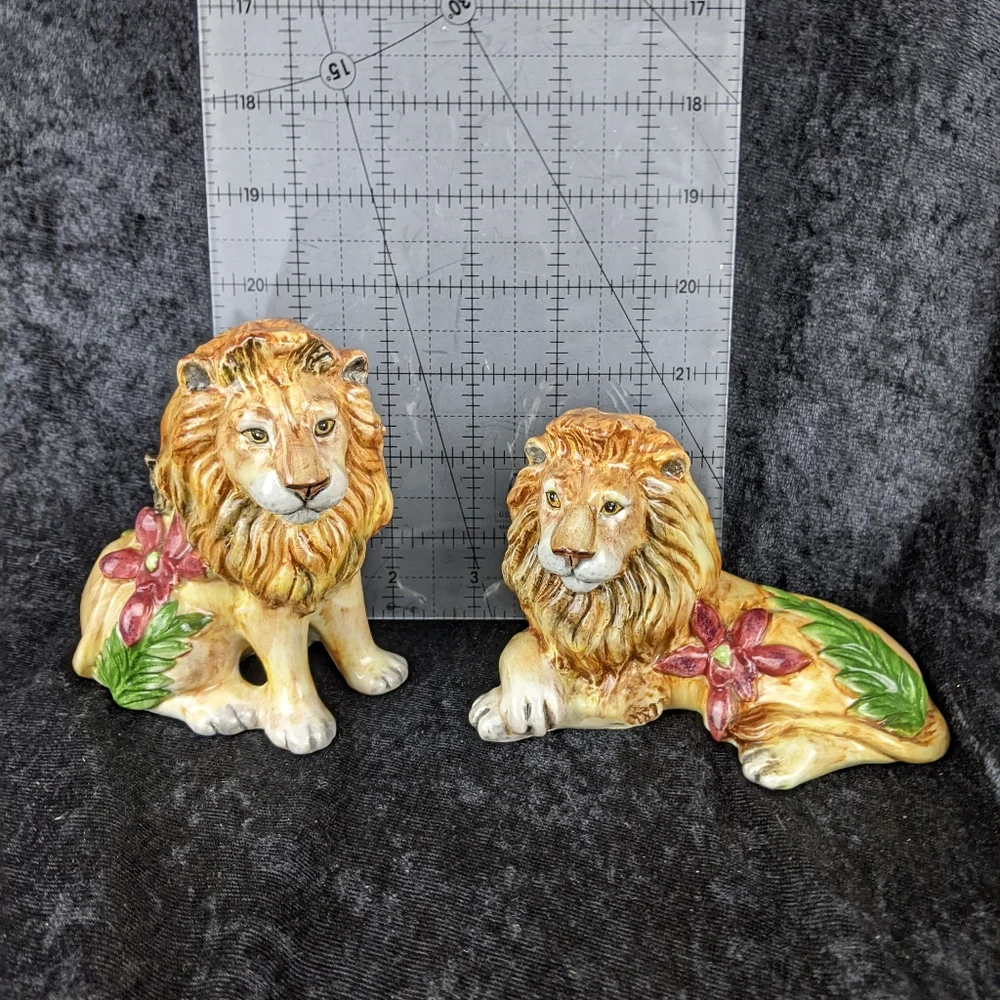 Fitz & Floyd Serengeti collection lion salt & pepper shakers - Picture 9 of 10